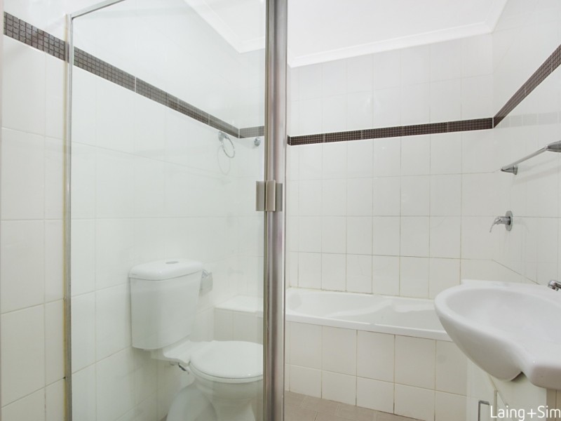 17/80 Mountford Avenue, Guildford NSW 2161