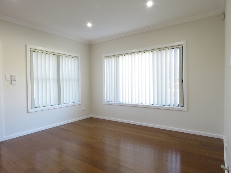 80 Targo Road, Girraween NSW 2145