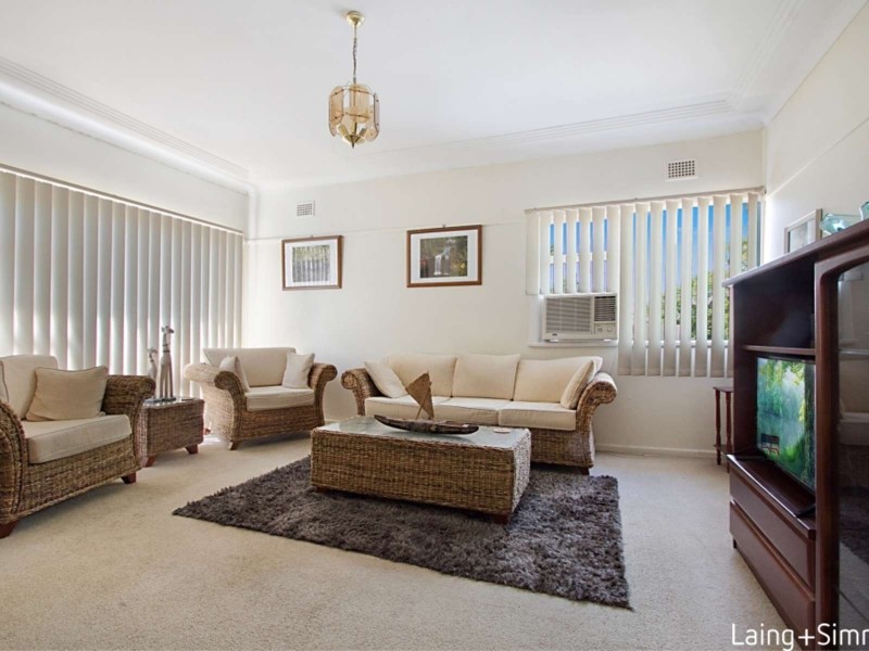 20 Jones Street, Pendle Hill NSW 2145