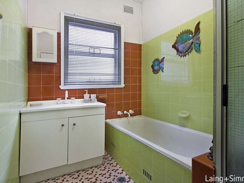 20 Jones Street, Pendle Hill NSW 2145