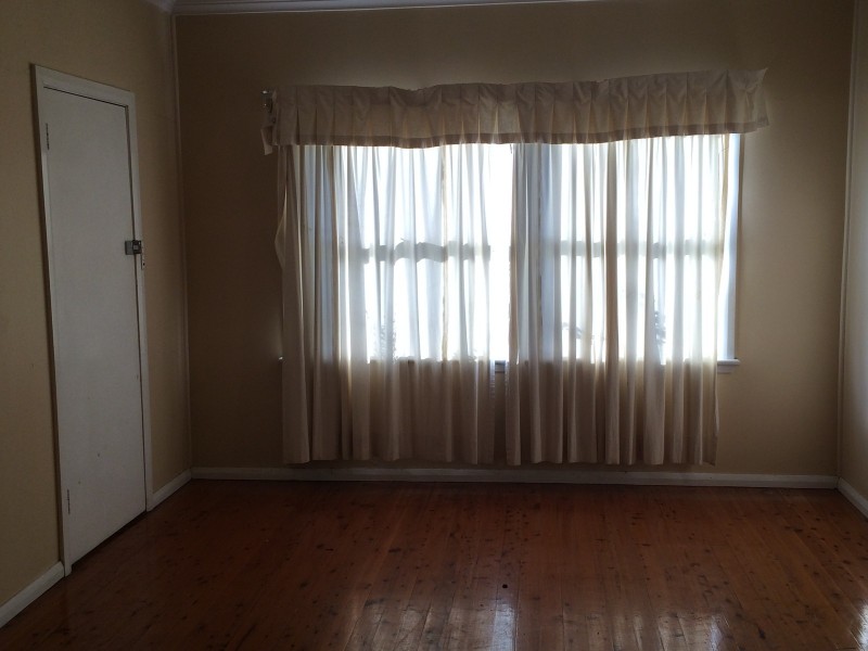 6 Scott Street, Toongabbie NSW 2146