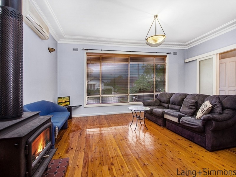 8A Pendle Way, Pendle Hill NSW 2145