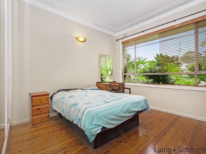 8A Pendle Way, Pendle Hill NSW 2145