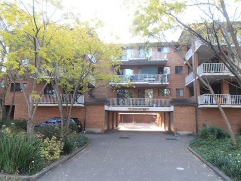 8/79 Lane Street, Wentworthville NSW 2145