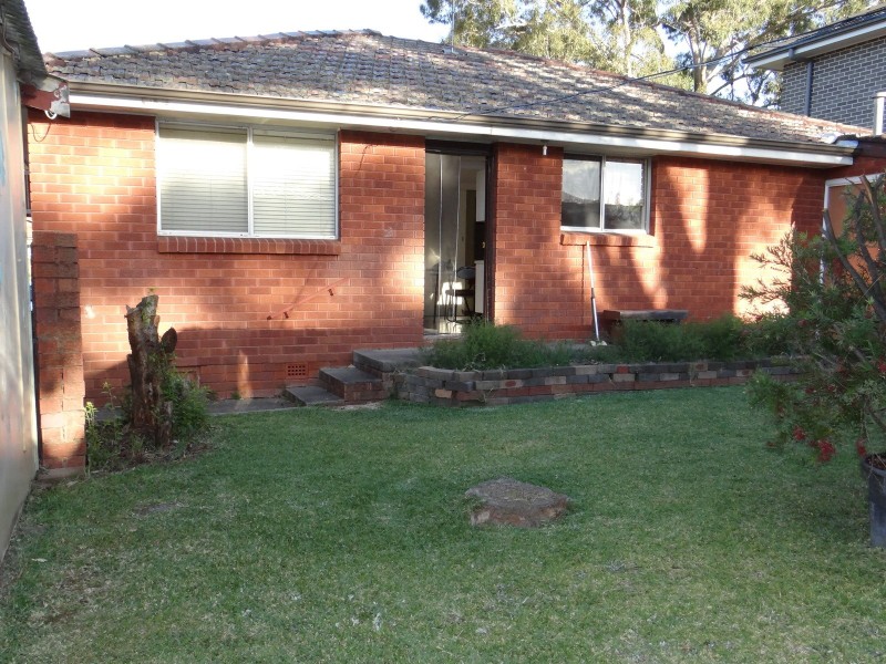 31 Fearn Street, Toongabbie NSW 2146