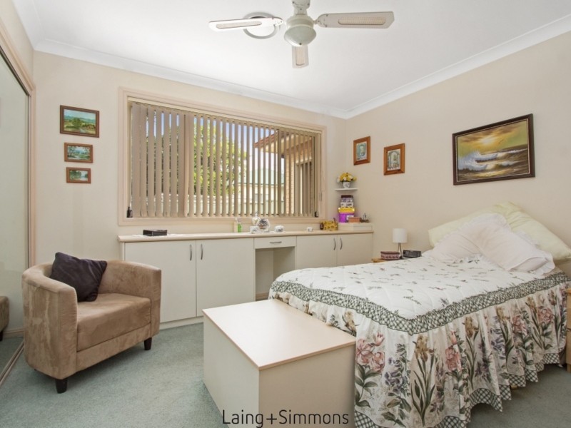 12/64 Ballandella Road, Toongabbie NSW 2146