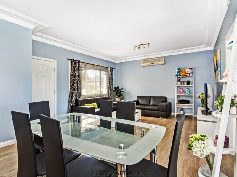 23 Derbyshire Avenue, Toongabbie NSW 2146