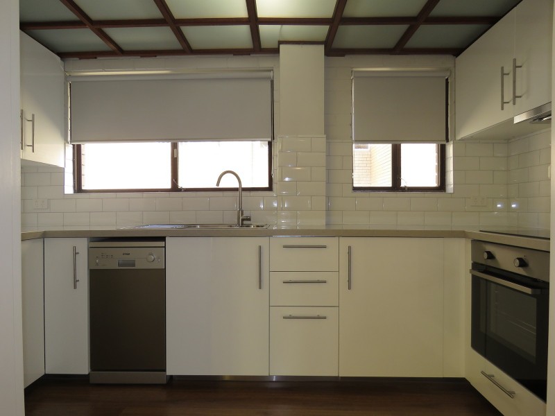 2/1 Queens Road, Westmead NSW 2145