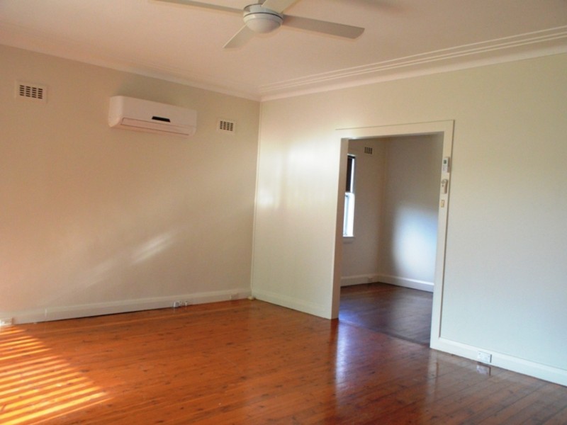 16 Warra Street, Wentworthville NSW 2145