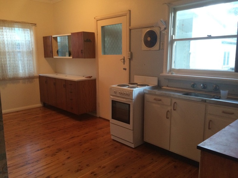 36 Lennox Street, Toongabbie NSW 2146