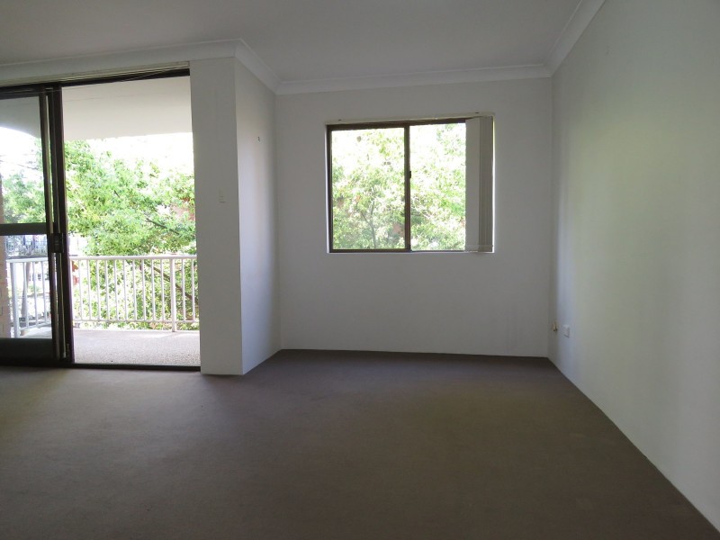 4/28 Lane Street, Wentworthville NSW 2145