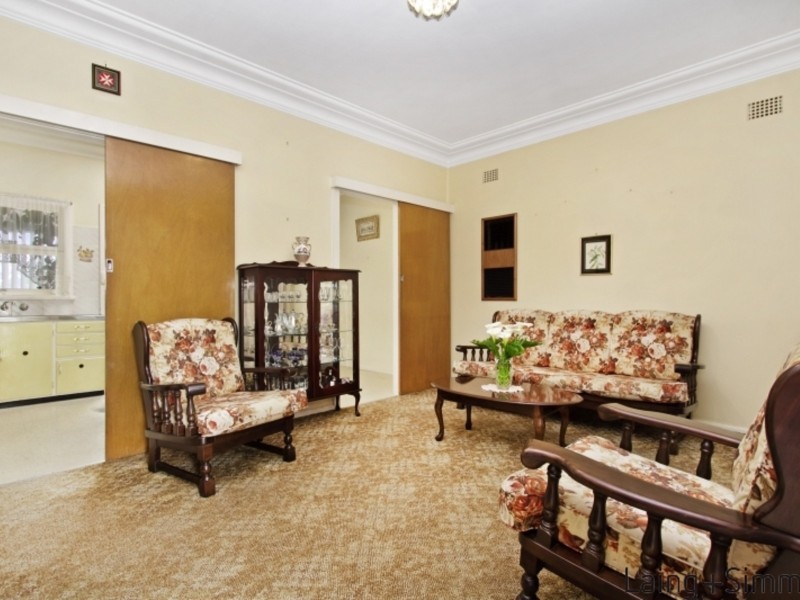 5 Oramzi Road, Girraween NSW 2145