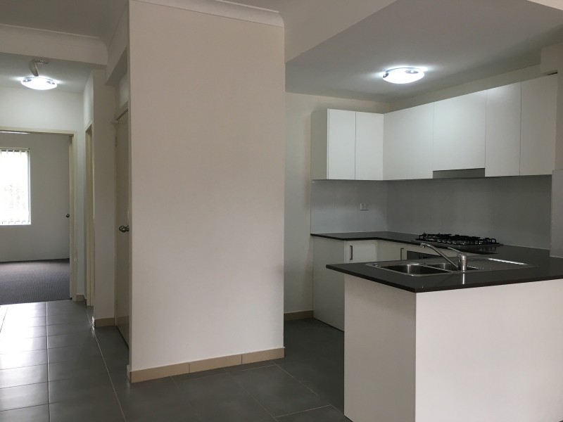 2/49-53 Wentworth Ave, Wentworthville NSW 2145