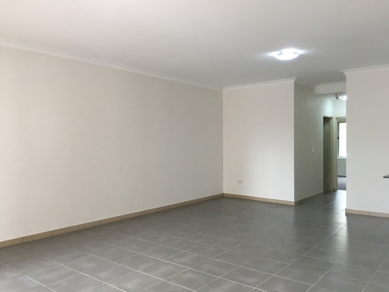 2/49-53 Wentworth Ave, Wentworthville NSW 2145