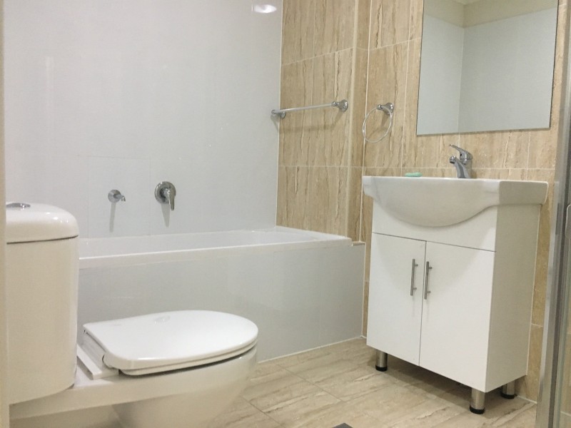 2/49-53 Wentworth Ave, Wentworthville NSW 2145