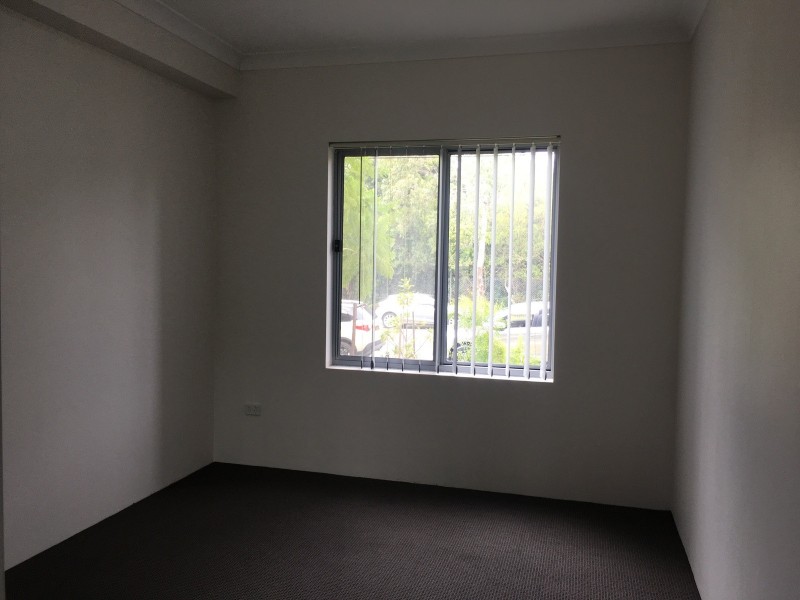 2/49-53 Wentworth Ave, Wentworthville NSW 2145