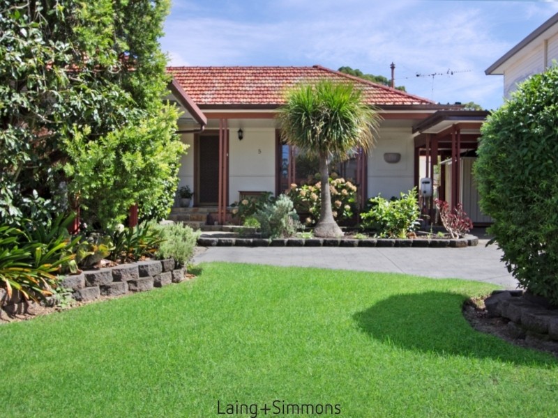 5 Hopkins Street, Wentworthville NSW 2145
