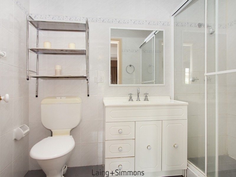 1/4 Tungarra Road, Girraween NSW 2145