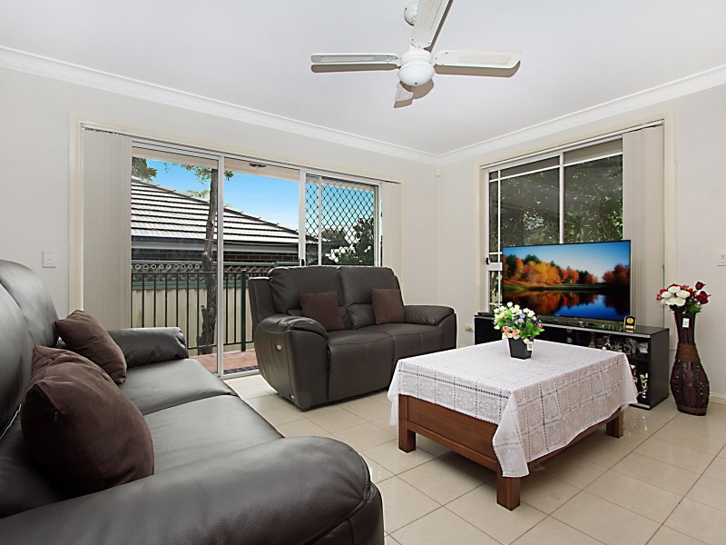 1/4 Tungarra Road, Girraween NSW 2145