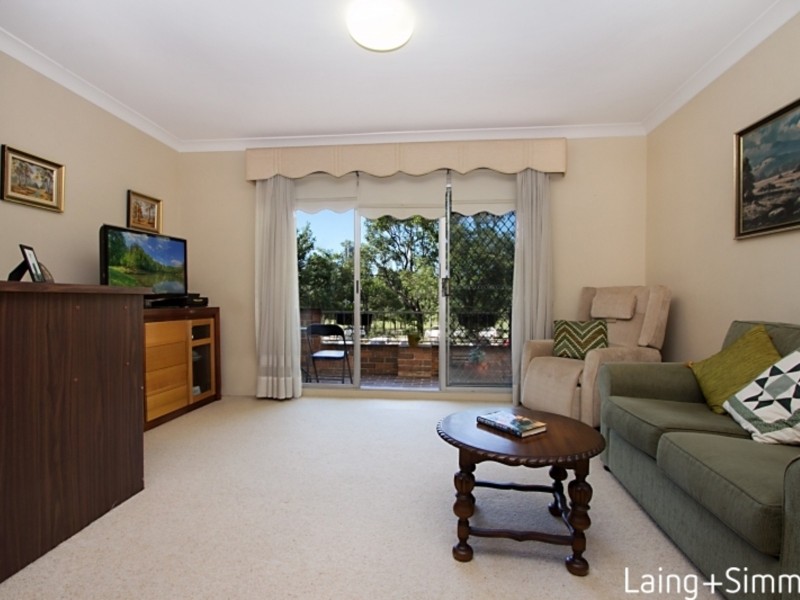 2/10 Park Ave, Westmead NSW 2145
