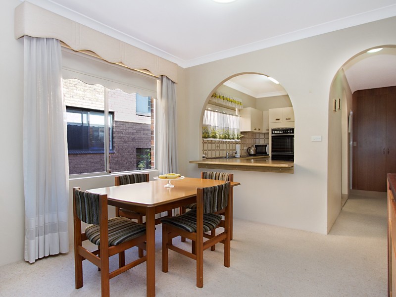 2/10 Park Ave, Westmead NSW 2145