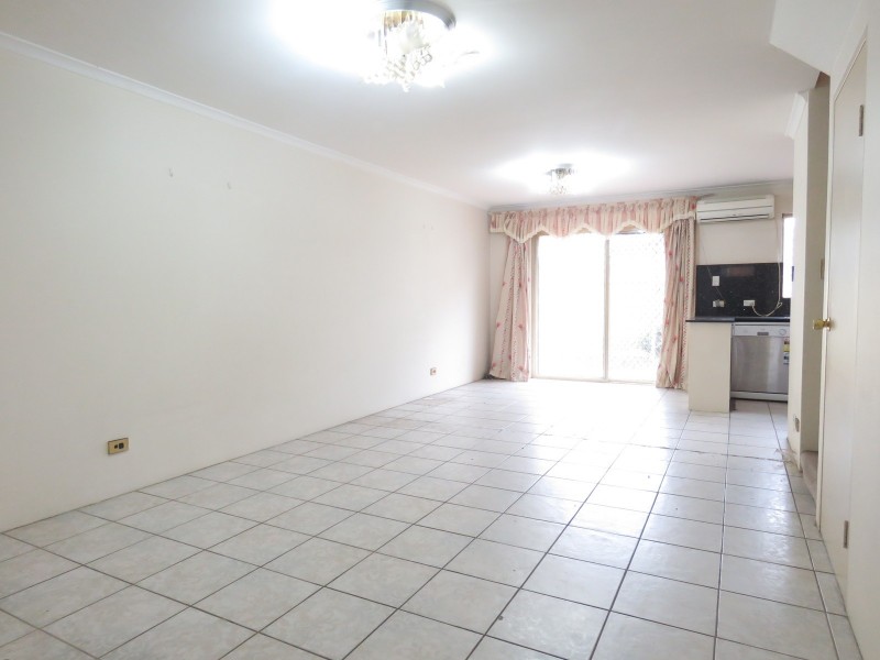 27/3 Reid Avenue, Westmead NSW 2145