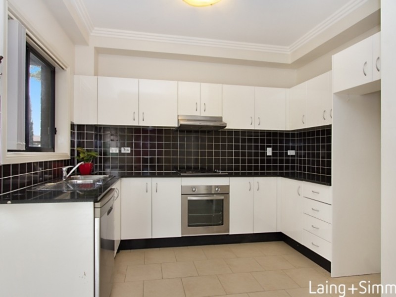 1/70-72 Hampden Road, South Wentworthville NSW 2145