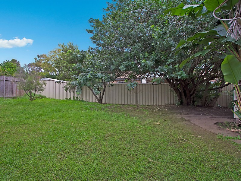 12 Bond Avenue, Toongabbie NSW 2146