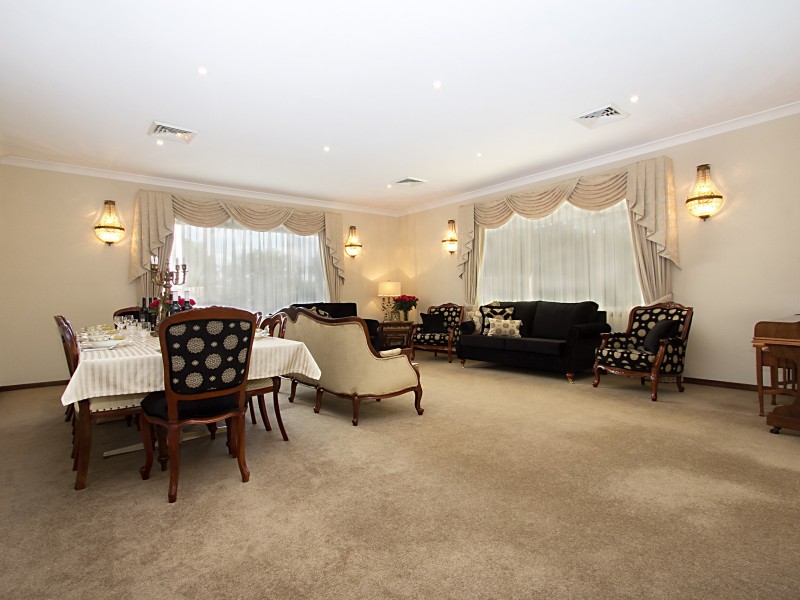 10 Warra Street, Wentworthville NSW 2145