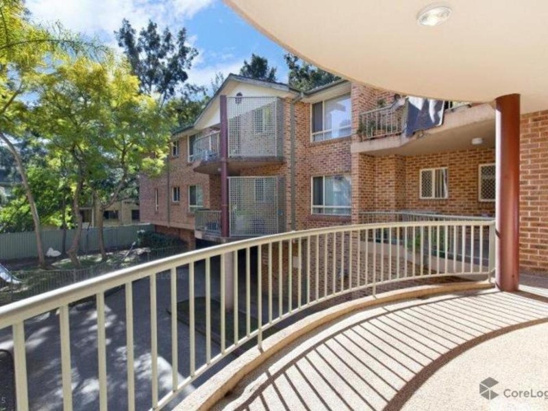 3/221 Dunmore Street, Wentworthville NSW 2145