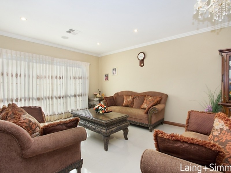 6 Fulton Avenue, Wentworthville NSW 2145