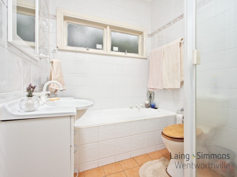 4 Sybil Street, Guildford NSW 2161