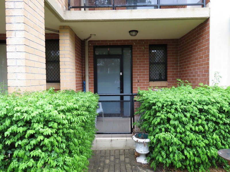 3/10 Reid Ave, Westmead NSW 2145