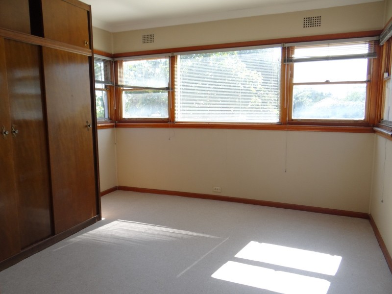 17 Grand Avenue, Westmead NSW 2145