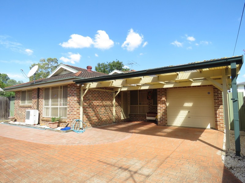 2/44 Alexandra Avenue, Westmead NSW 2145