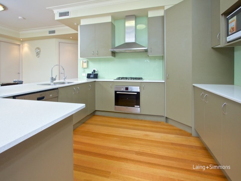 56 Moxhams Road, Northmead NSW 2152