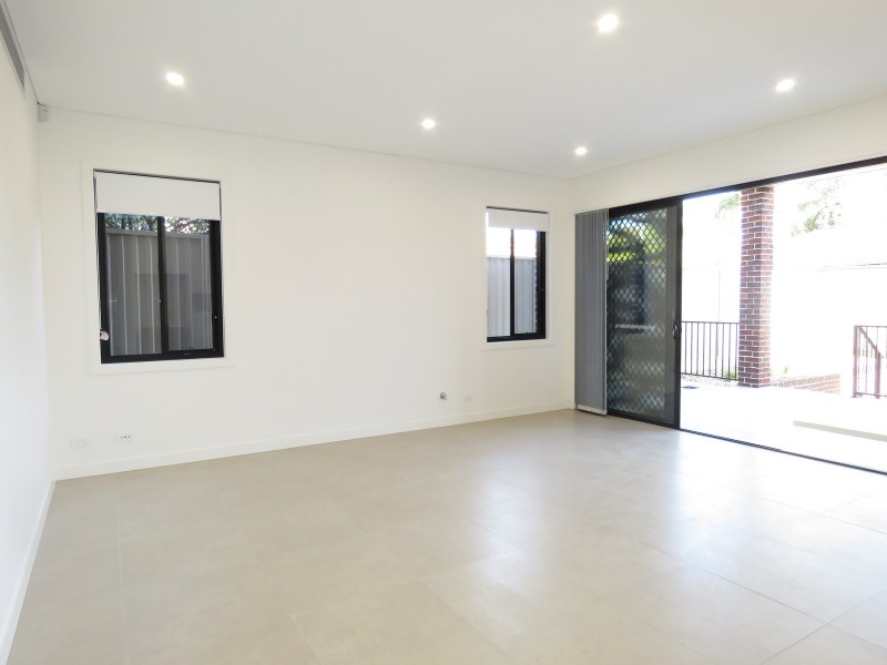 28a Brotherton St, Wentworthville NSW 2145