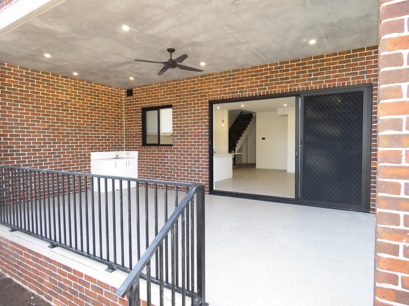 28a Brotherton St, Wentworthville NSW 2145