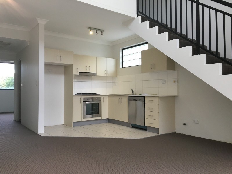 14/80 Mountford Avenue, Guildford NSW 2161