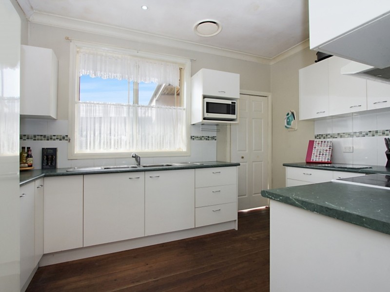 113 Targo Road, Pendle Hill NSW 2145