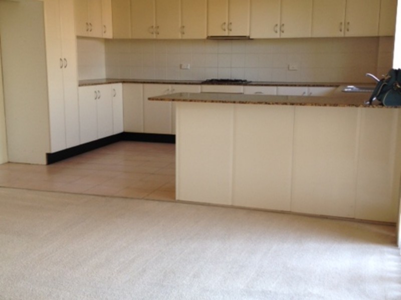 8/25 Portico Parade, Toongabbie NSW 2146