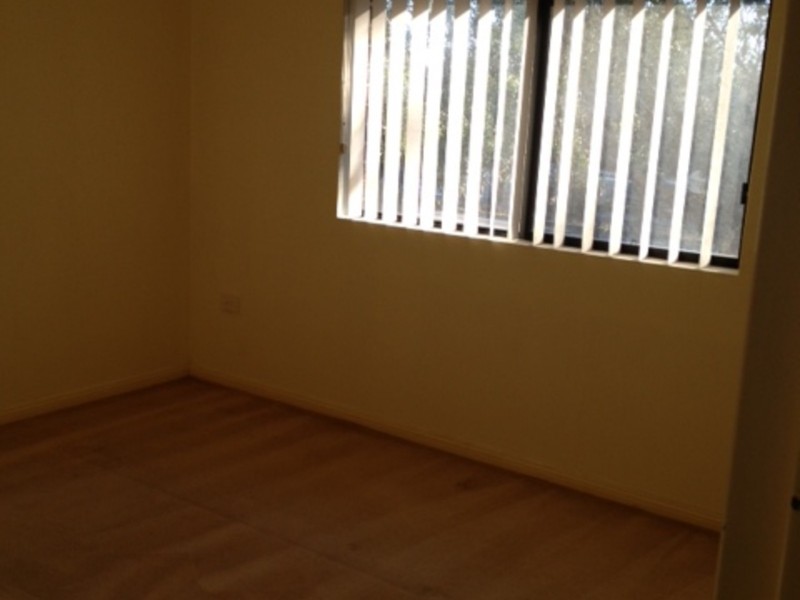 8/25 Portico Parade, Toongabbie NSW 2146