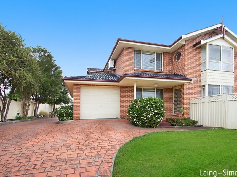 1/6 Carinya Road, Girraween NSW 2145