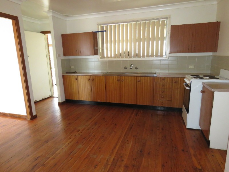 35 Bogalara Road, Toongabbie NSW 2146