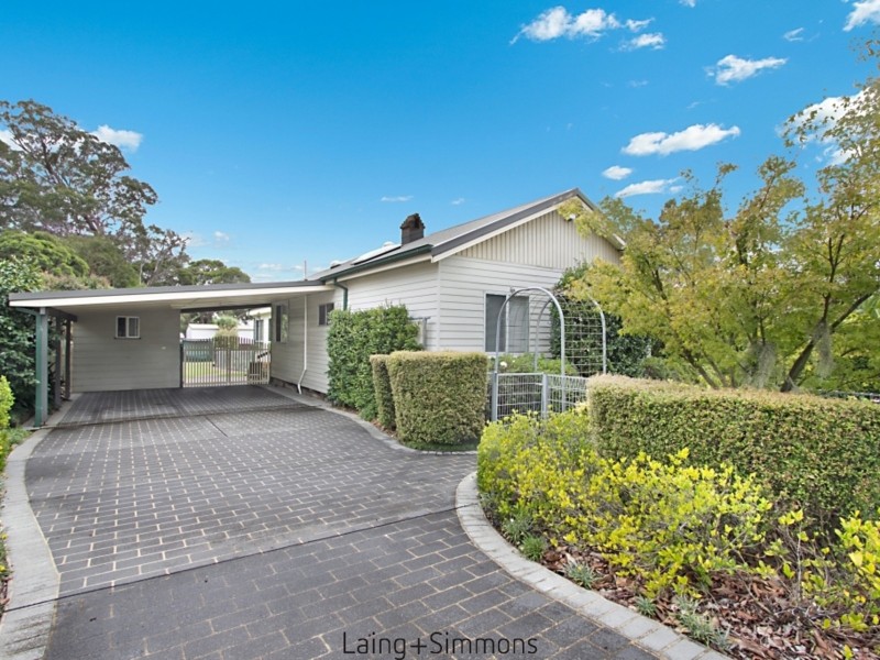 86 Oramzi Road, Girraween NSW 2145