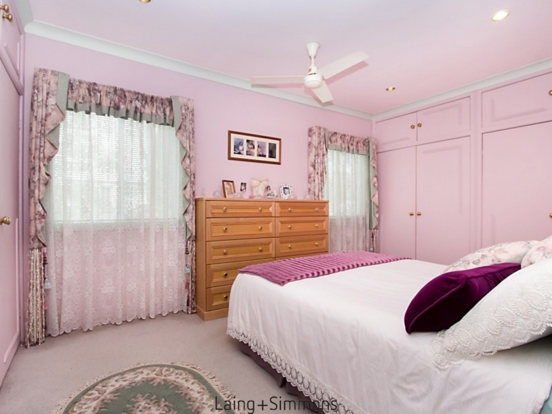 86 Oramzi Road, Girraween NSW 2145