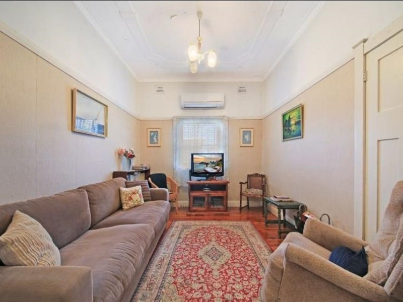 12 Frances Street, Merrylands NSW 2160