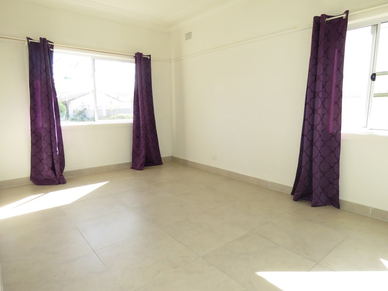 6 Irrigation Road, Merrylands NSW 2160