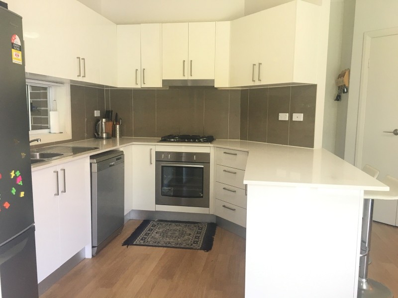 18 Wyena Road, Pendle Hill NSW 2145