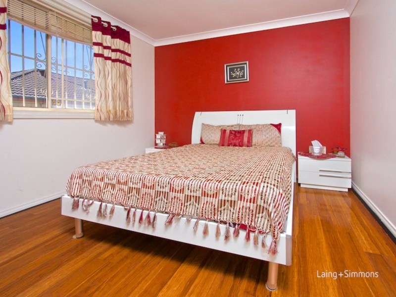 2/10 Sheehan Street, Wentworthville NSW 2145